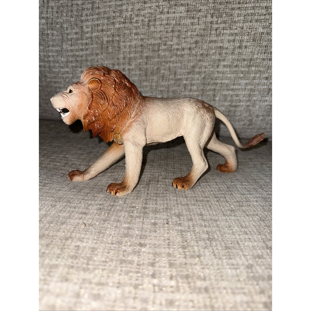 Vintage Imperial‎ Toys 1985 Roaring Lion Figurine Plastic Vinyl Large 11" Long